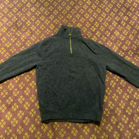 Beautiful navy blue half zip sweater - Picture 1 of 7